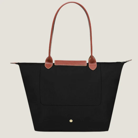 LE PLIAGE
